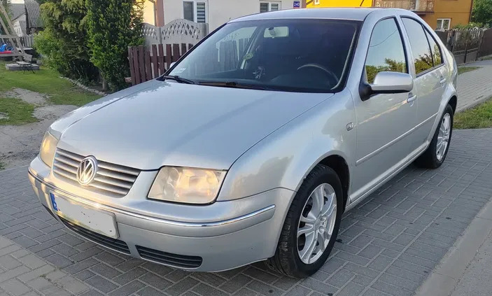 lubelskie Volkswagen Bora cena 6190 przebieg: 320000, rok produkcji 2002 z Miejska Górka